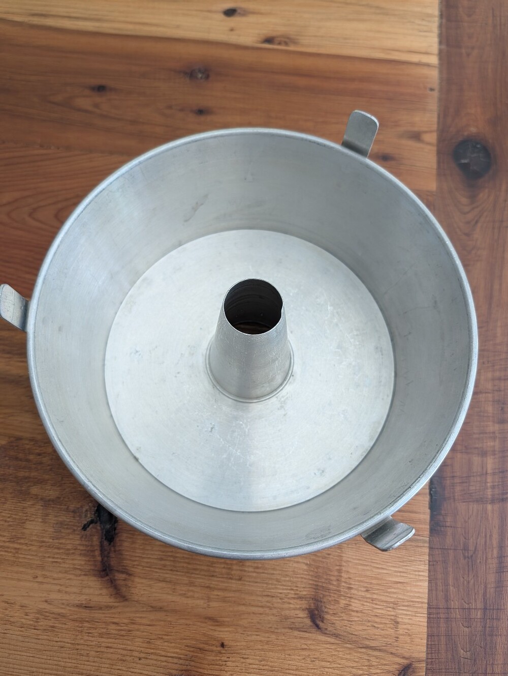 Vintage West Bend Aluminum Company Angel Food Cake Pan